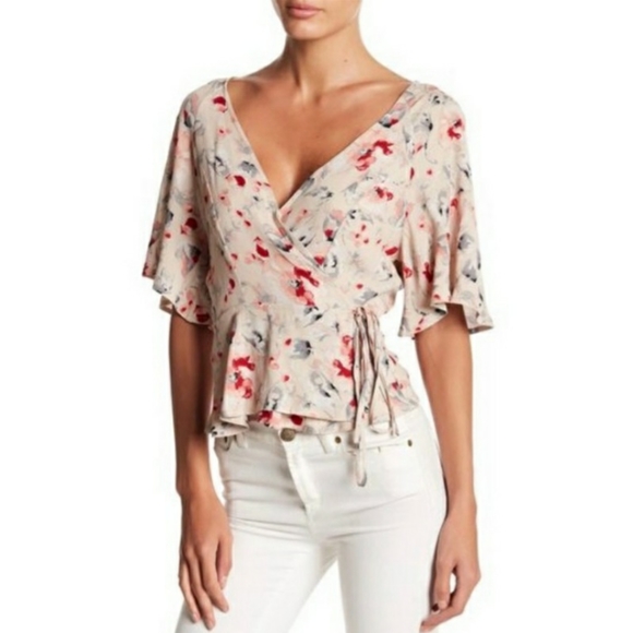 Astr Tops - ASRT Floral Wrap Top in Blush